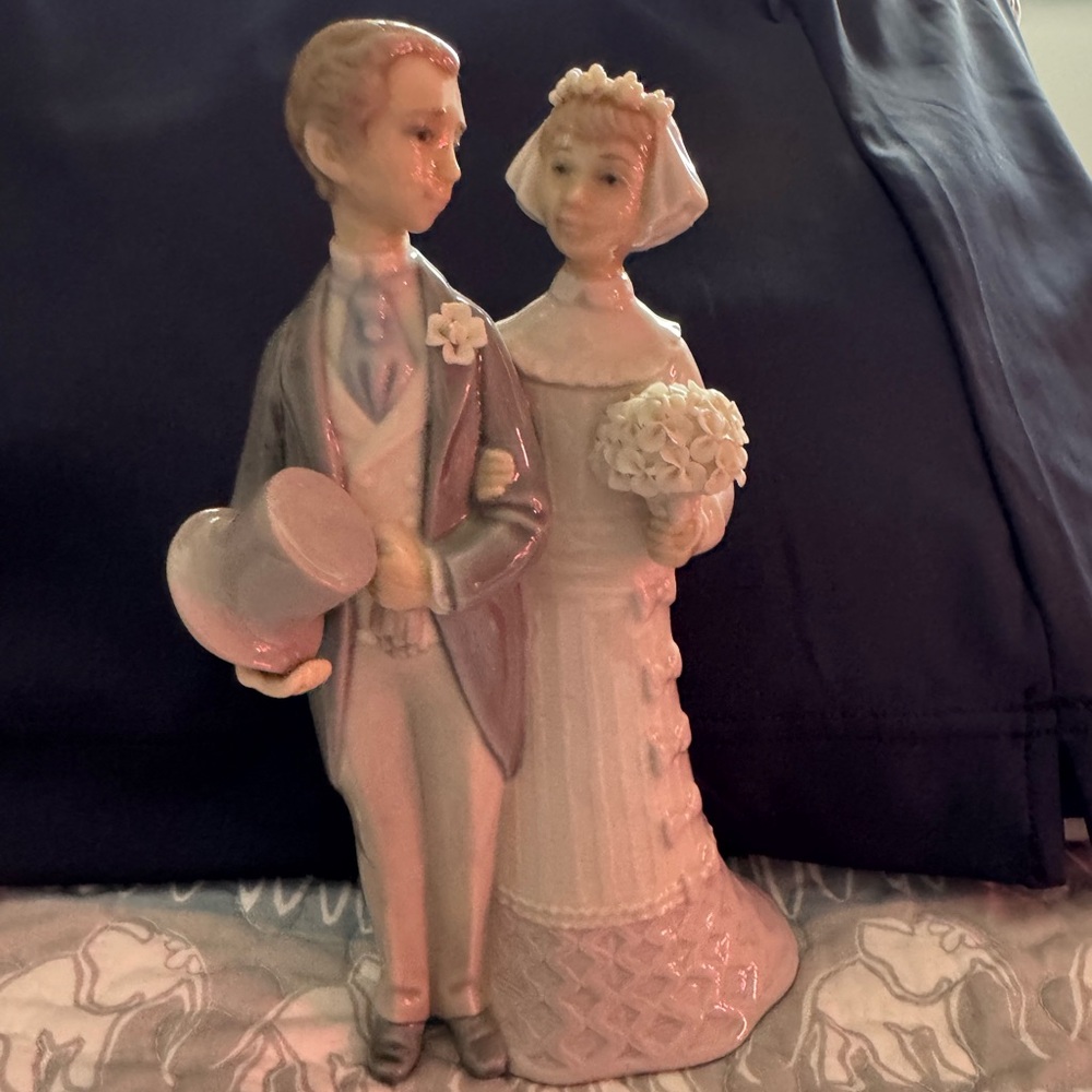 Lladro Porcelain Bride and Groom Figurine - Home Accents
